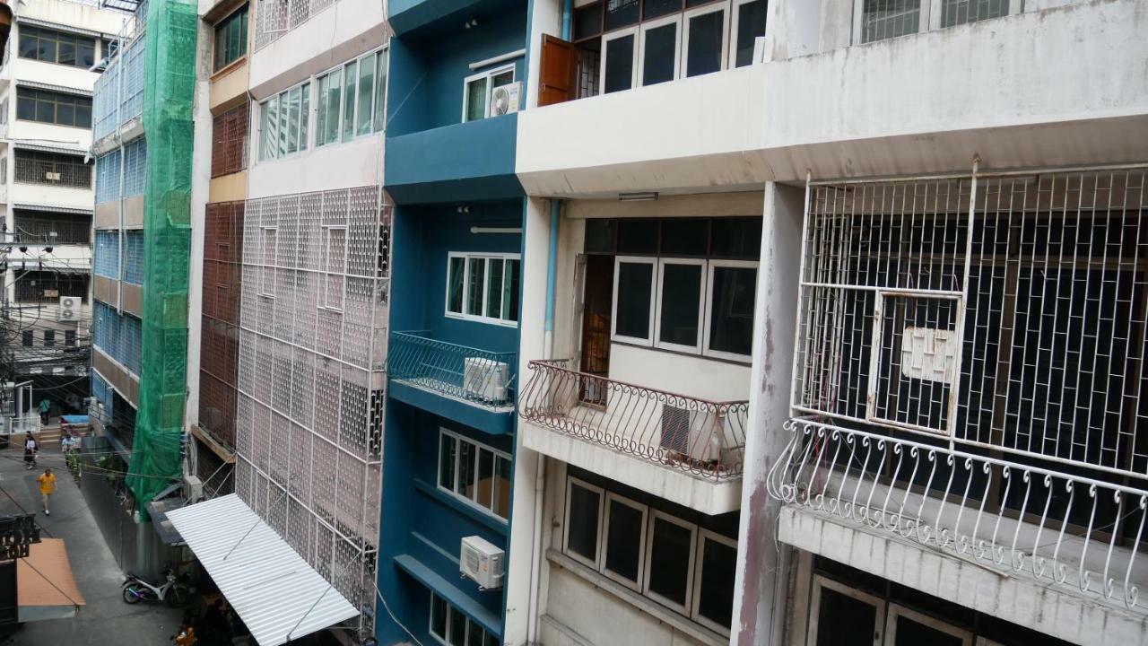 Np House Pratunam Bangkok Exteriör bild